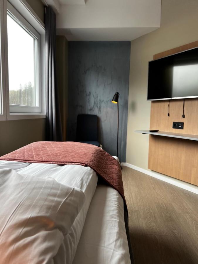 Frichs Ekspress Andalsnes Hotell Eksteriør bilde